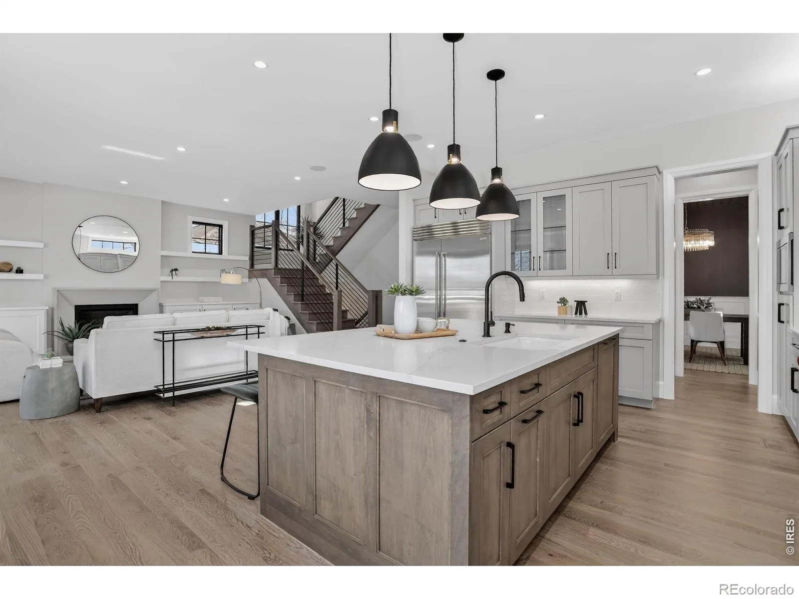 04162026192817 1600 18