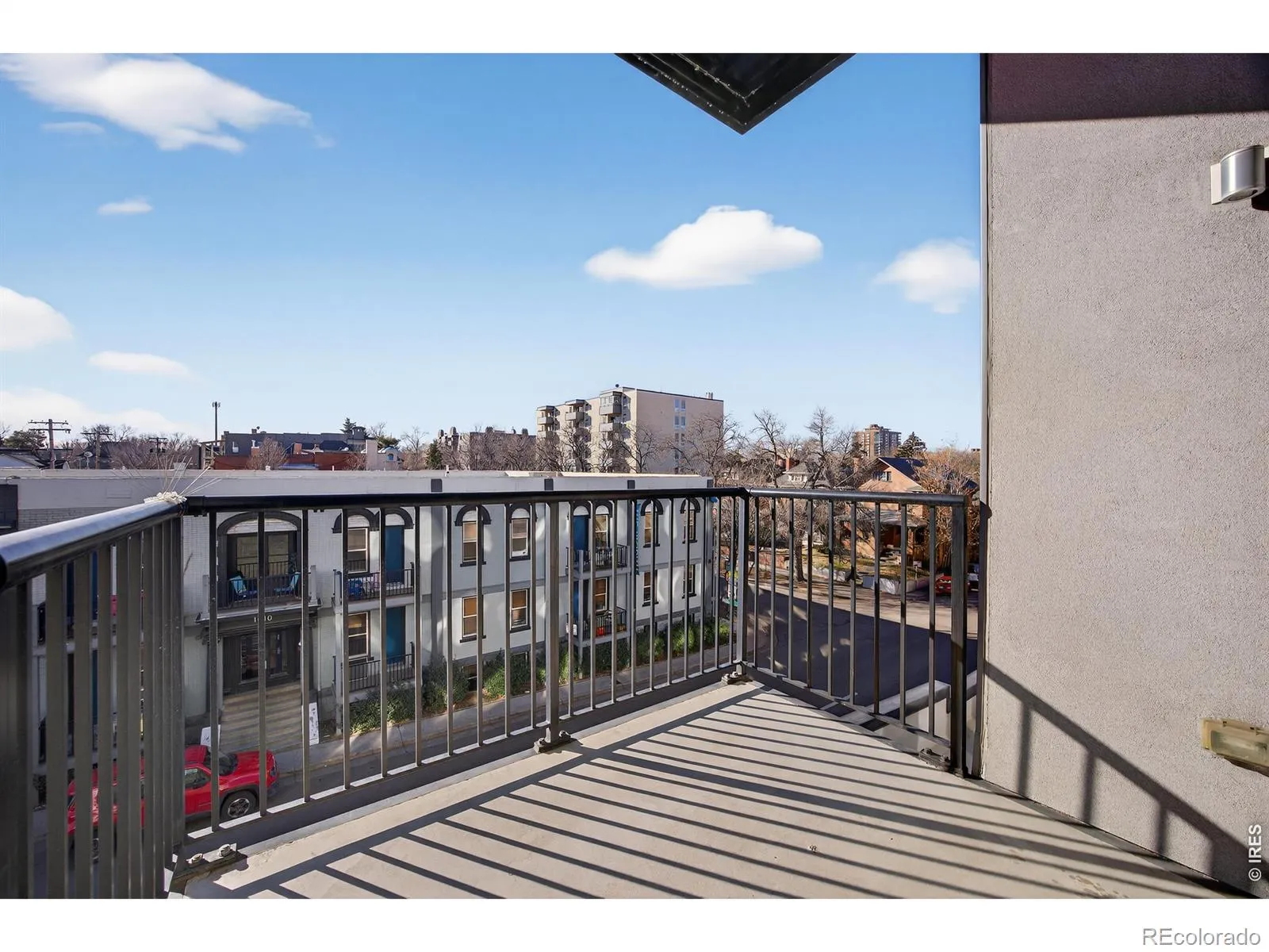 04152026215320 1600 26