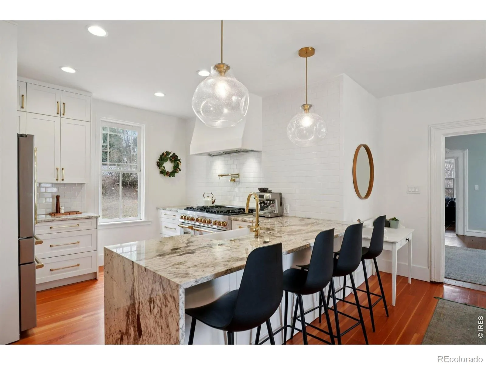 04152026215420 1600 10