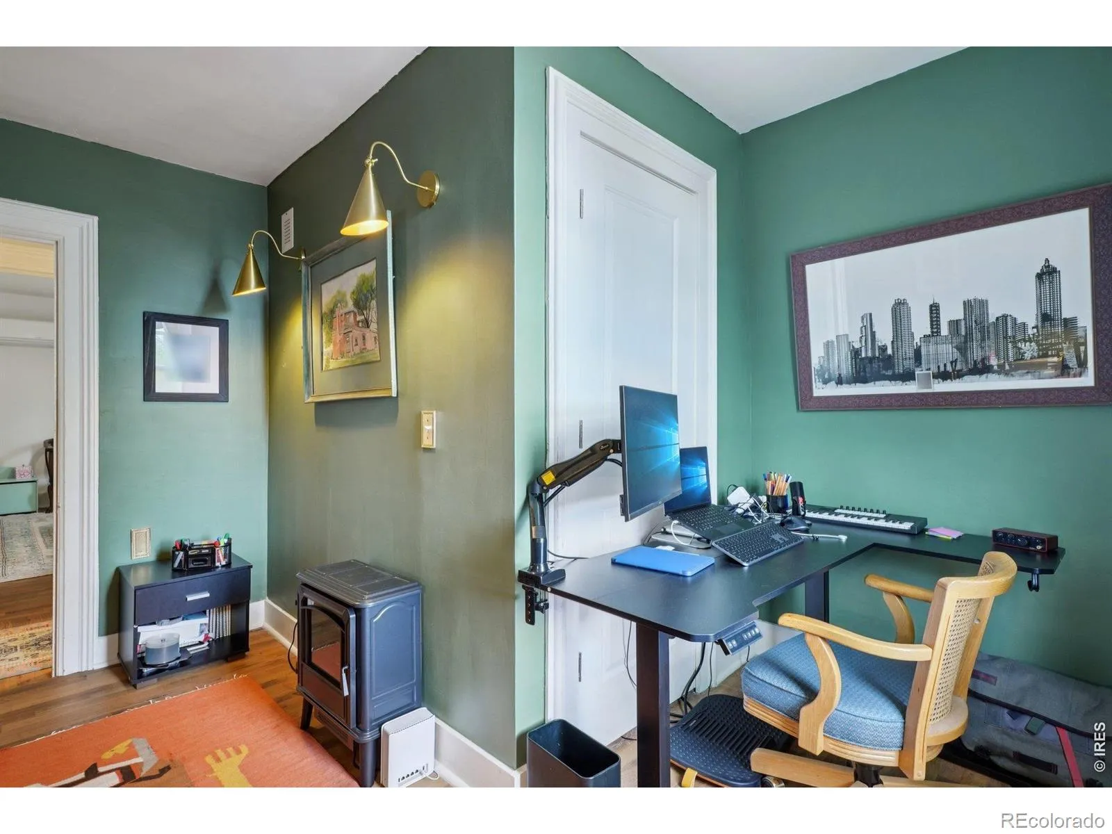 04152026215420 1600 30