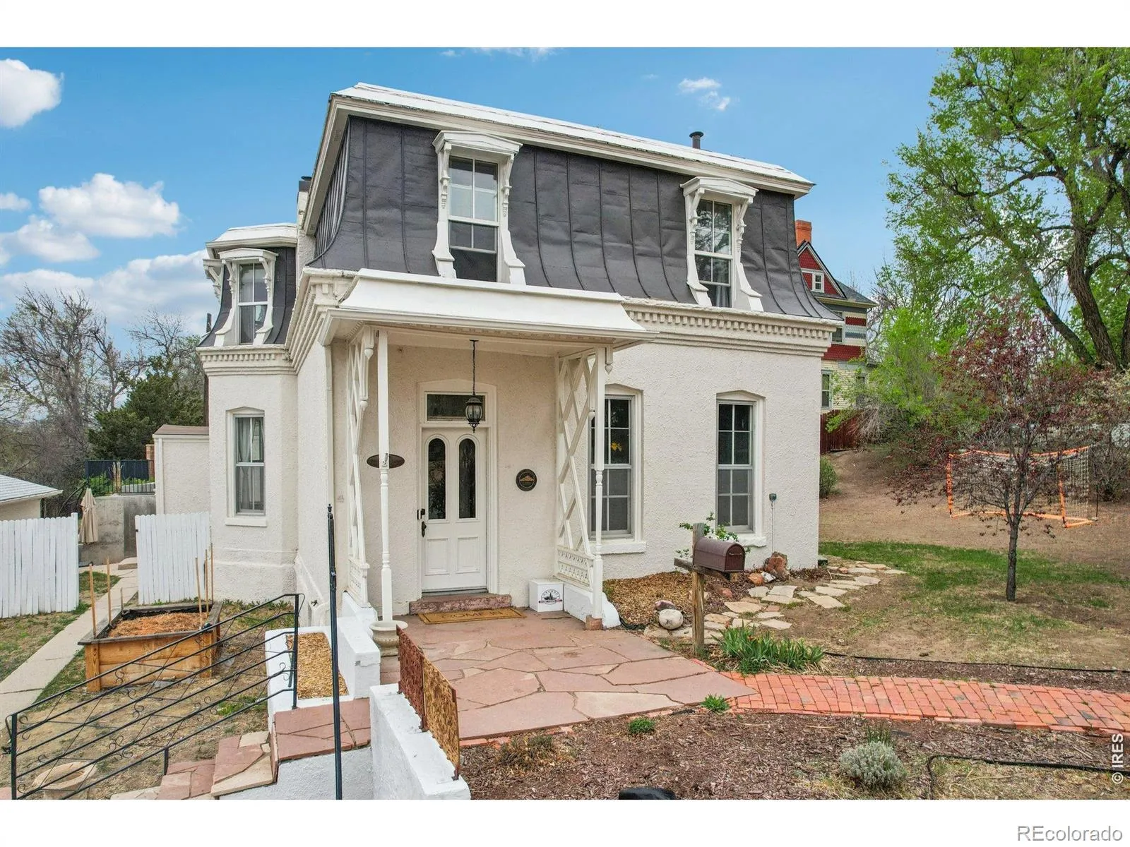 04152026215420 1600 39