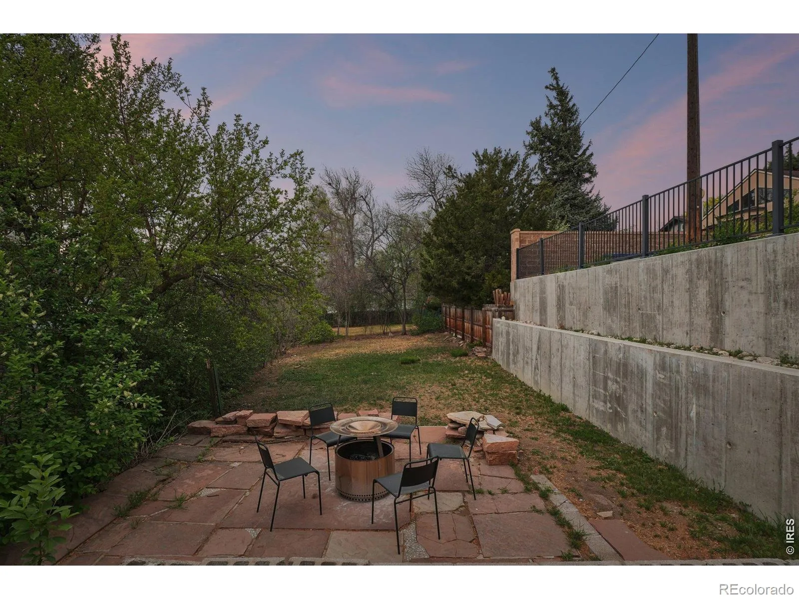 04152026215420 1600 44