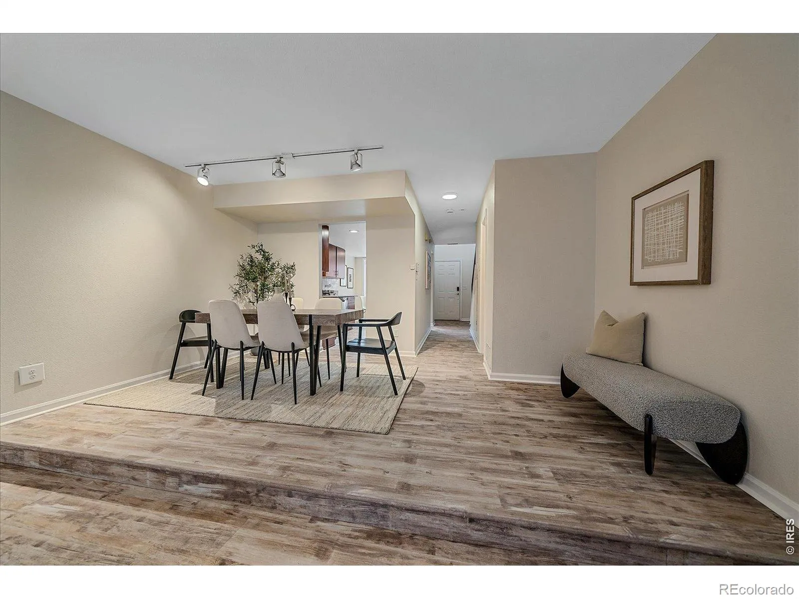 04162026050650 1600 2