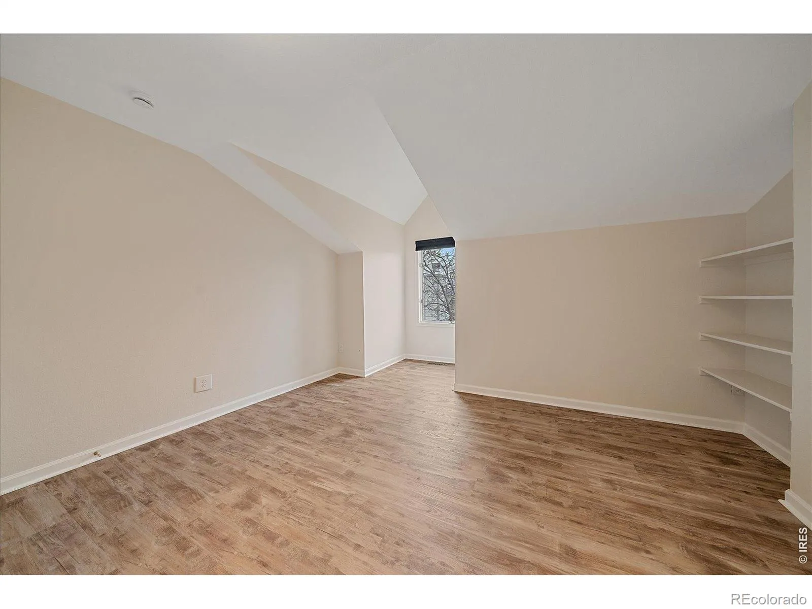 04162026050650 1600 23