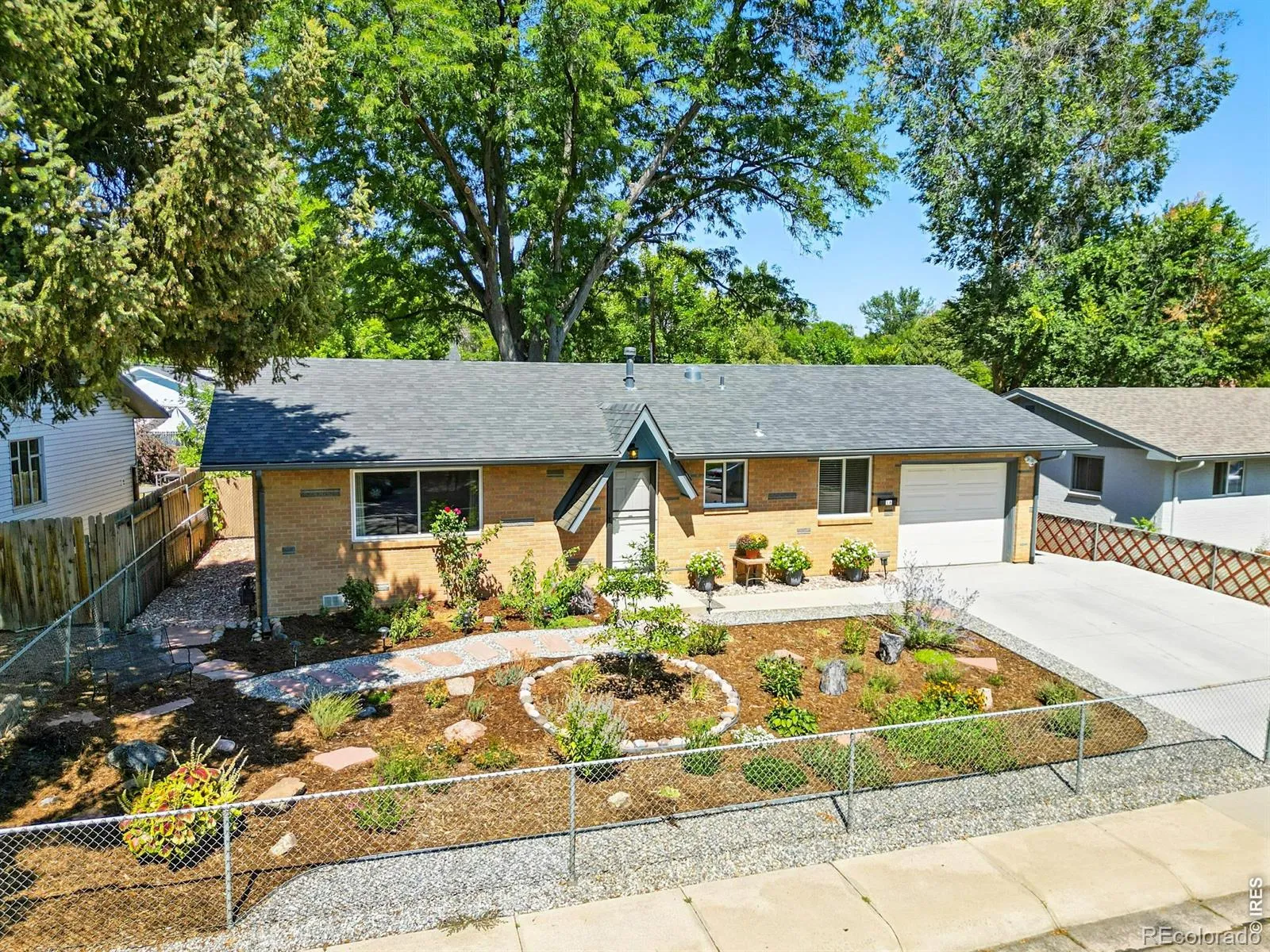 16 Merideth Lane Longmont CO 80501 MLS #RECIR1056643 04262026200609 1600 0