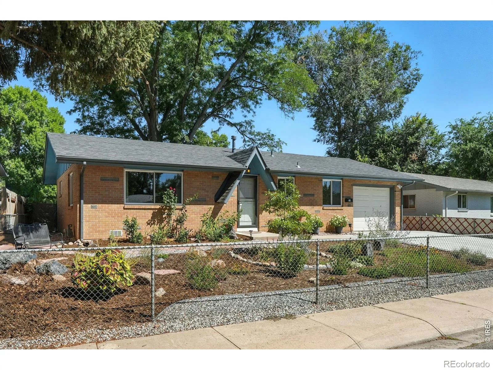 16 Merideth Lane Longmont CO 80501 MLS #RECIR1056643 04262026200609 1600 1