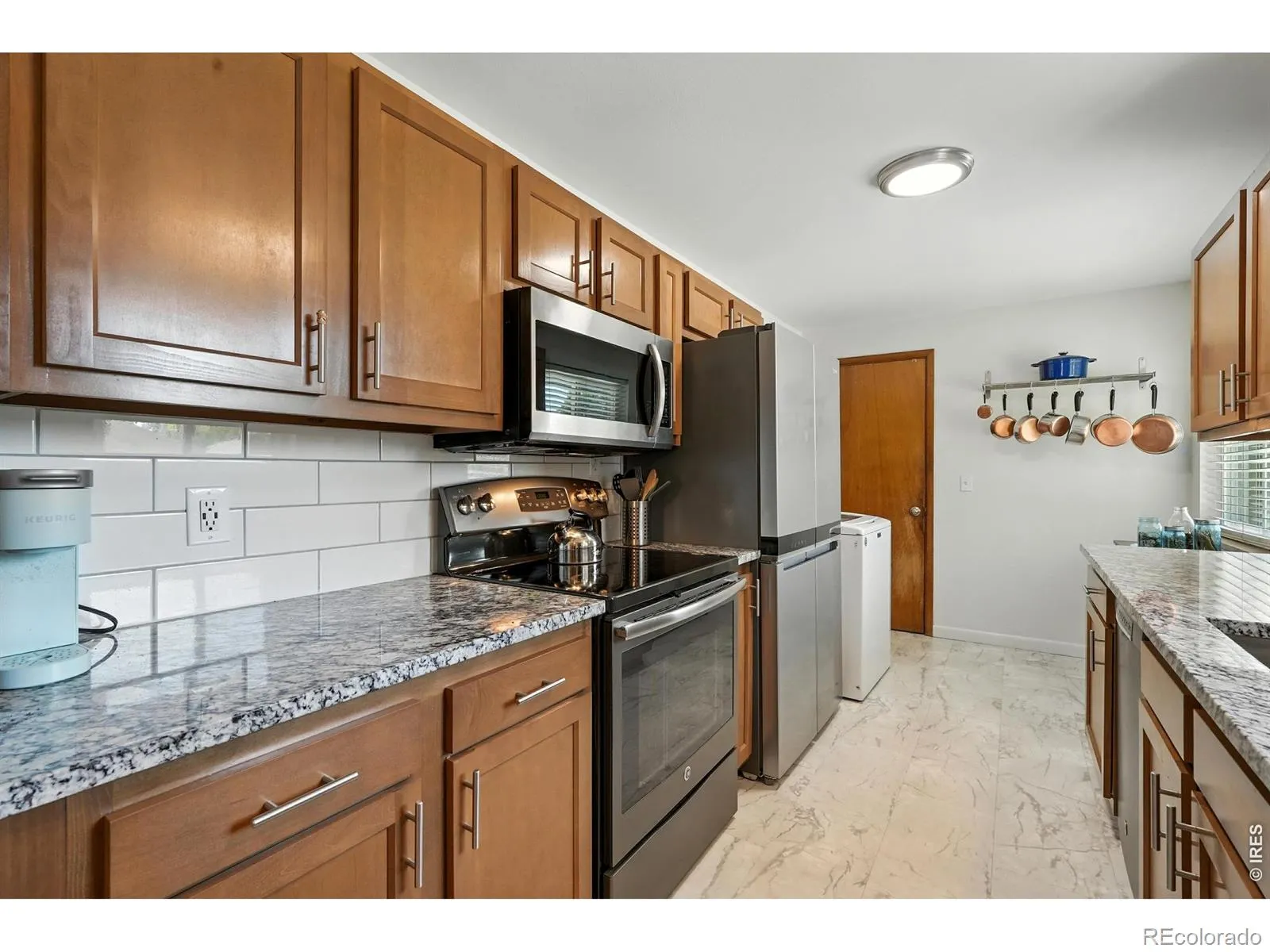 16 Merideth Lane Longmont CO 80501 MLS #RECIR1056643 04262026200609 1600 14