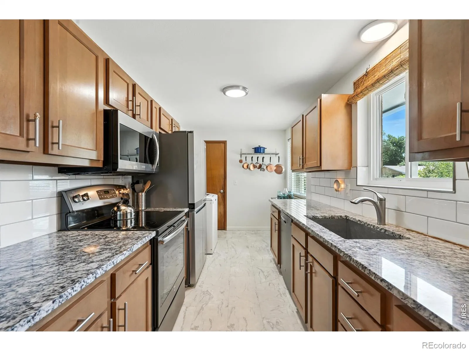 16 Merideth Lane Longmont CO 80501 MLS #RECIR1056643 04262026200609 1600 15