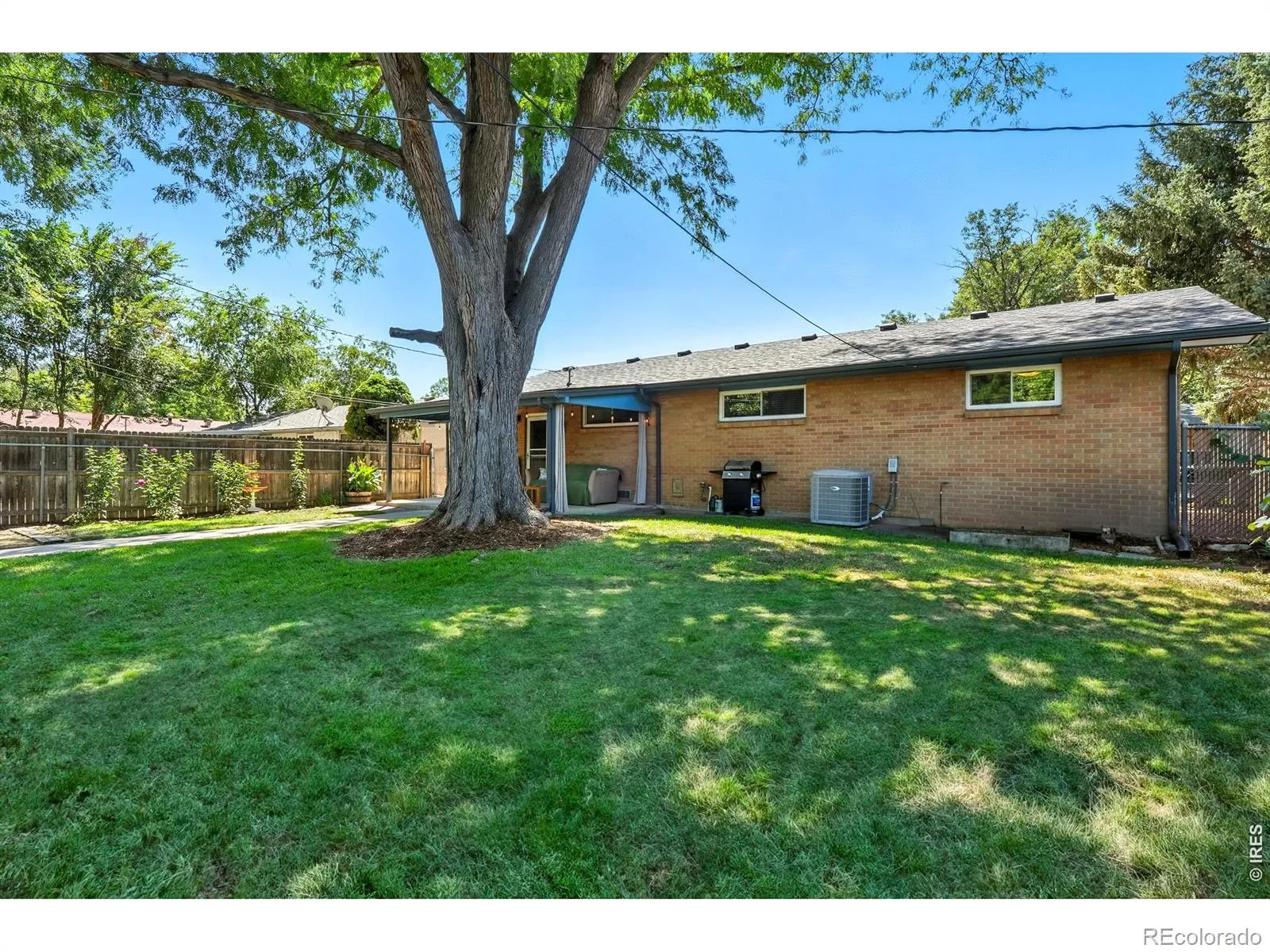 16 Merideth Lane Longmont CO 80501 MLS #RECIR1056643 04262026200609 1600 30