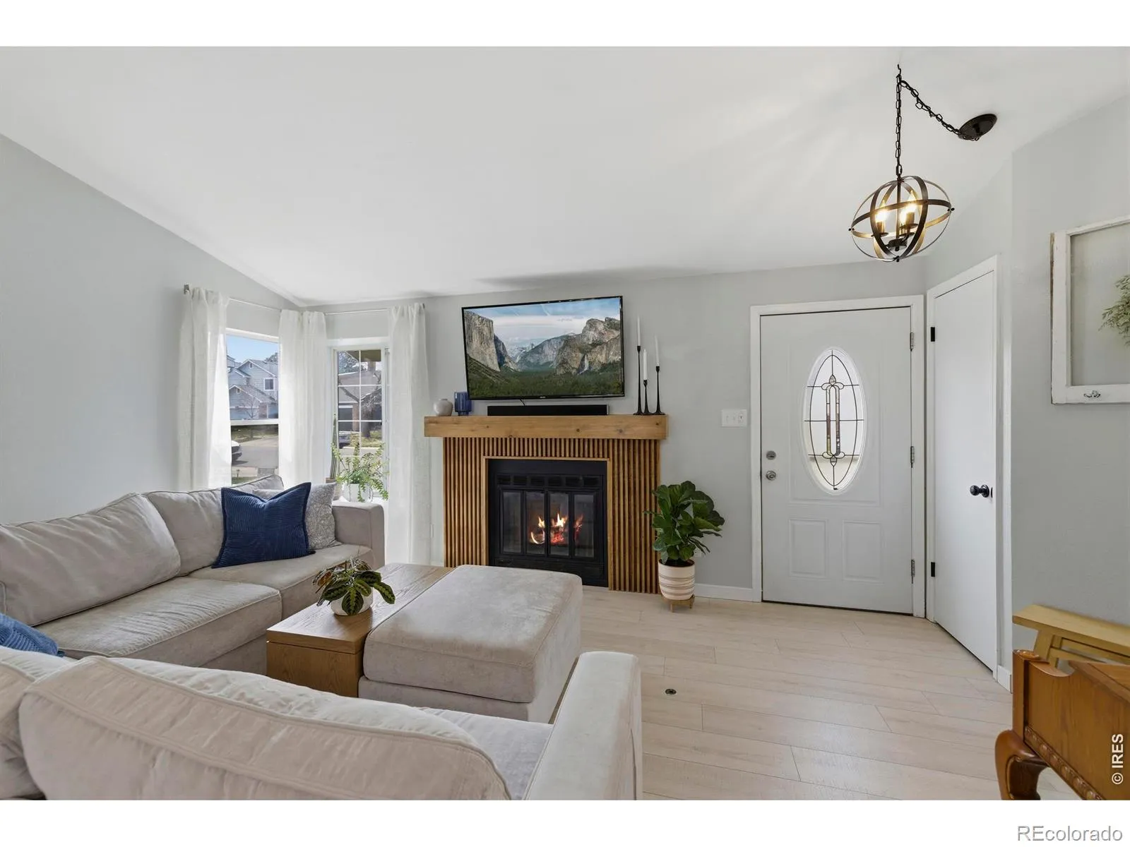 04162026163920 1600 1