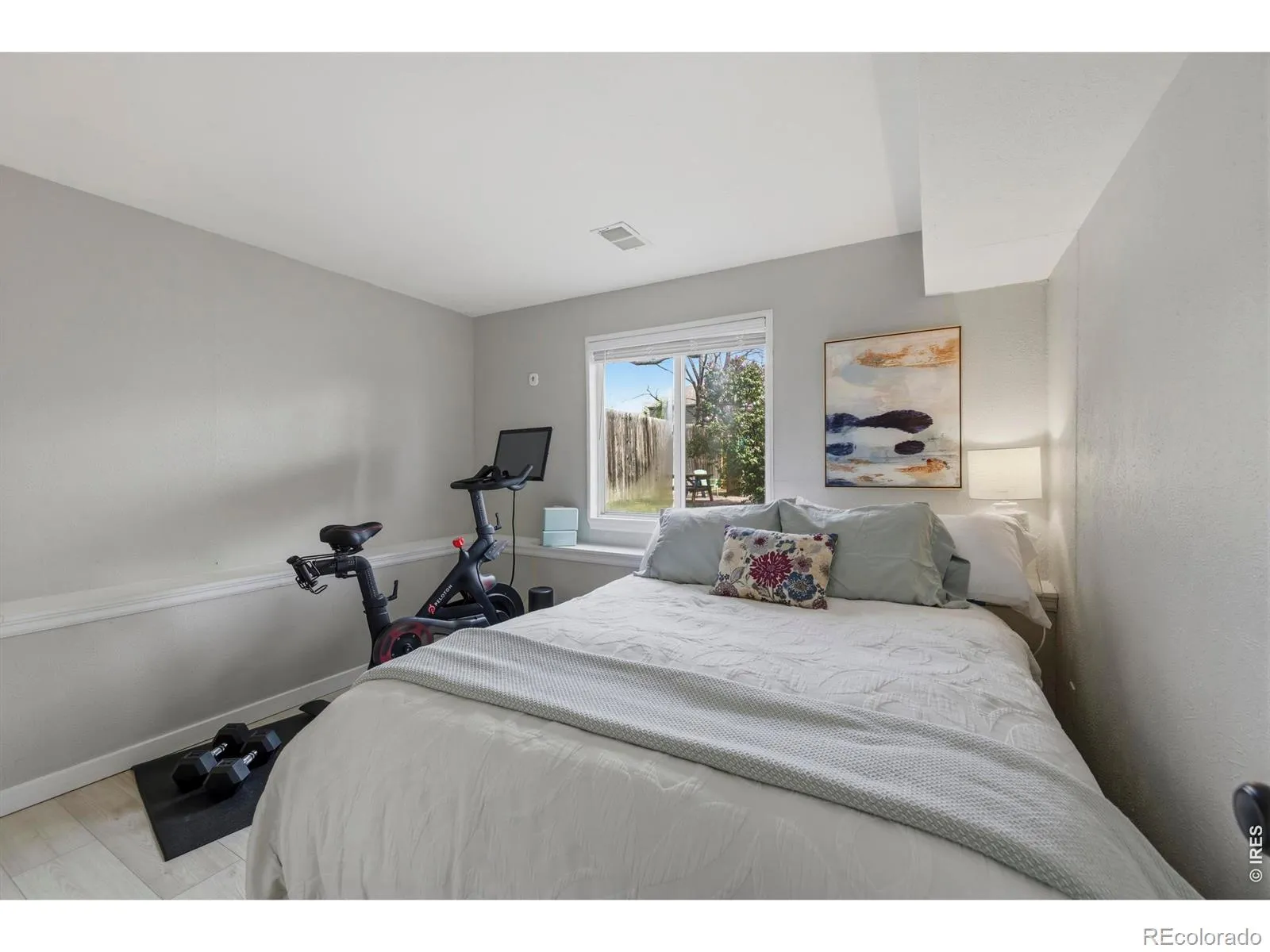 04162026163920 1600 14