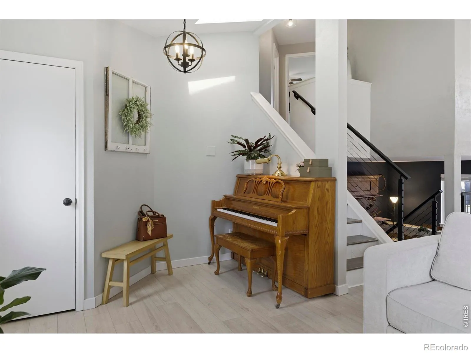 04162026163920 1600 6