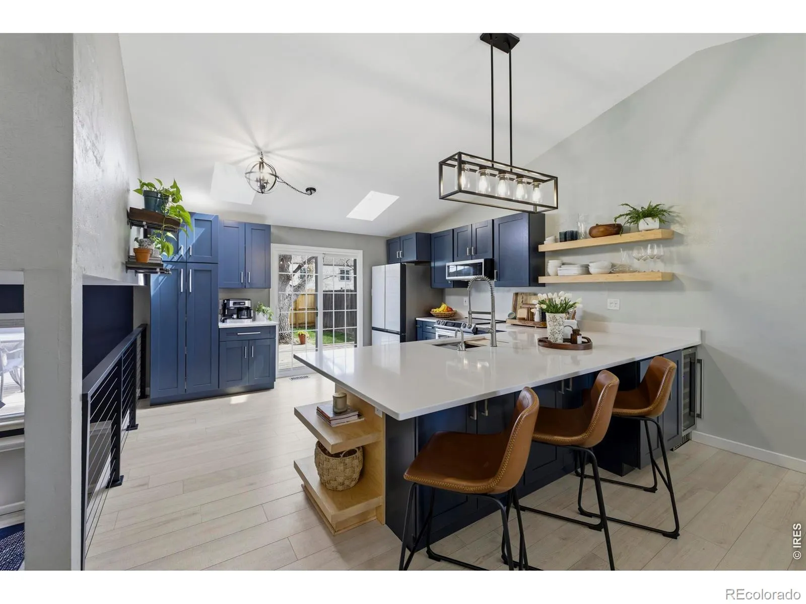 04162026163920 1600 7