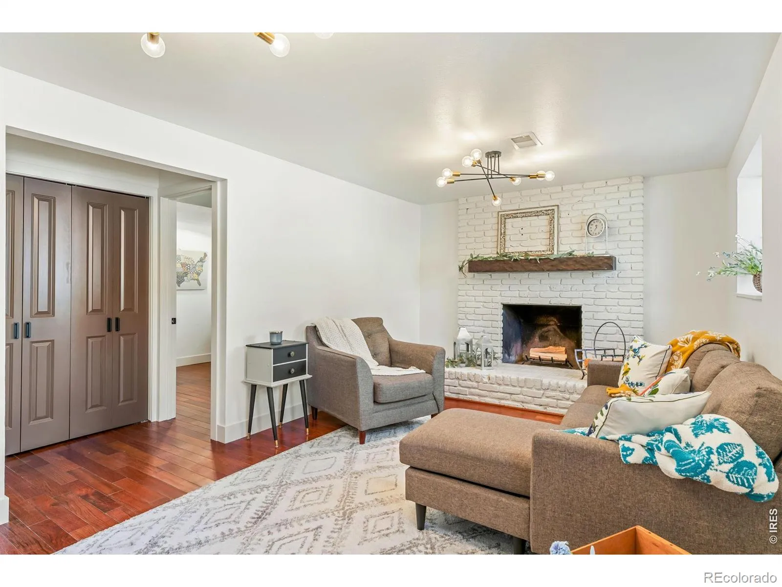 04162026192958 1600 11