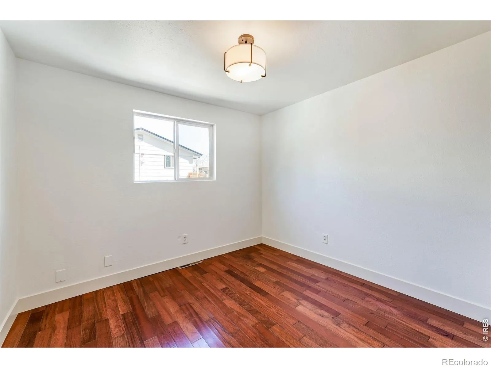 04162026192958 1600 17