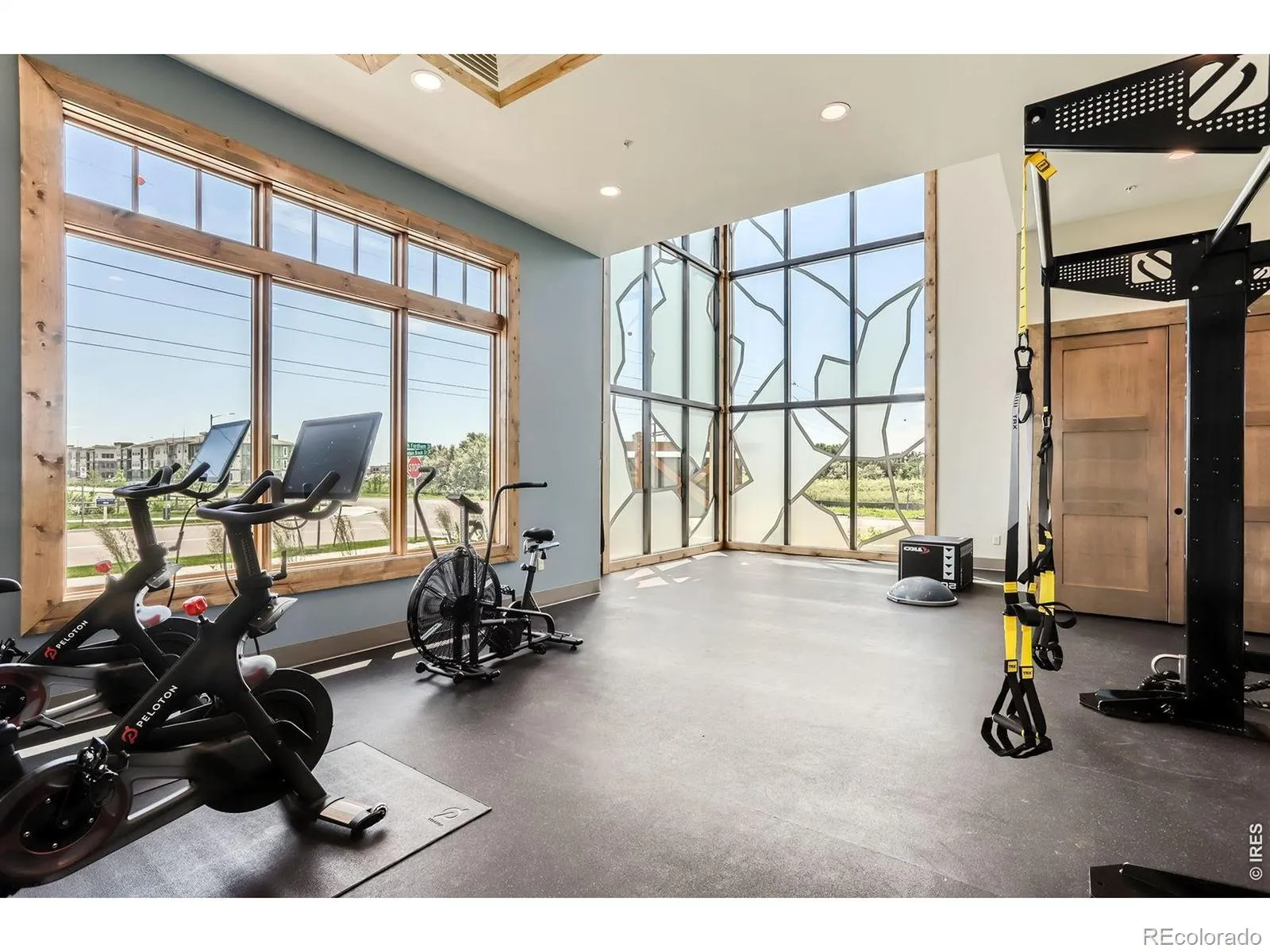 04162026200728 1600 30