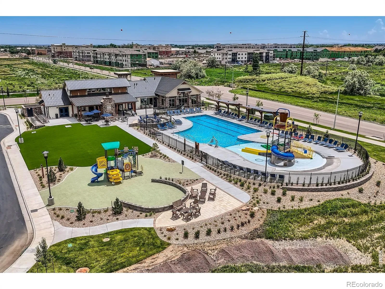 04162026200728 1600 31