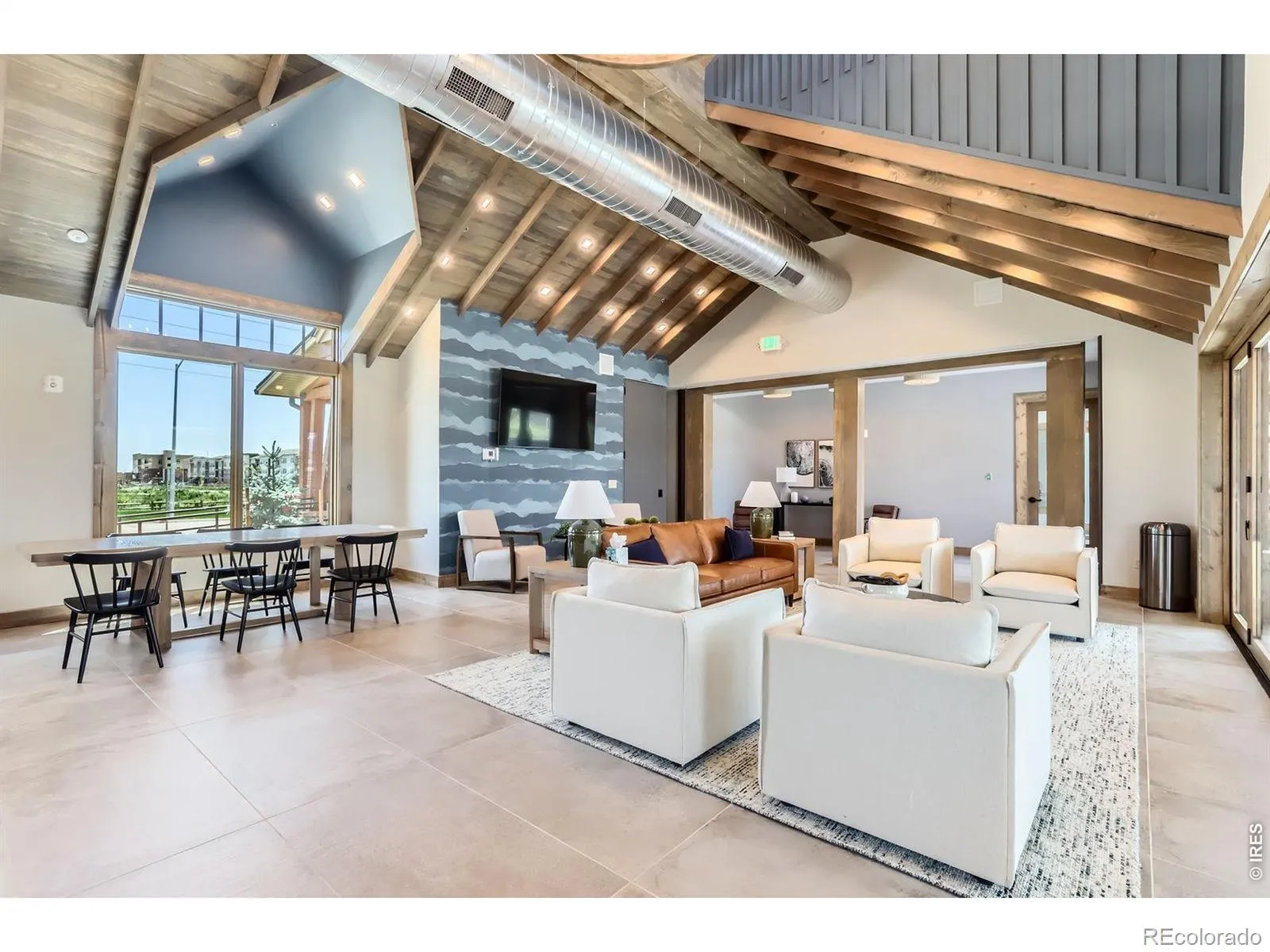 04162026200728 1600 32