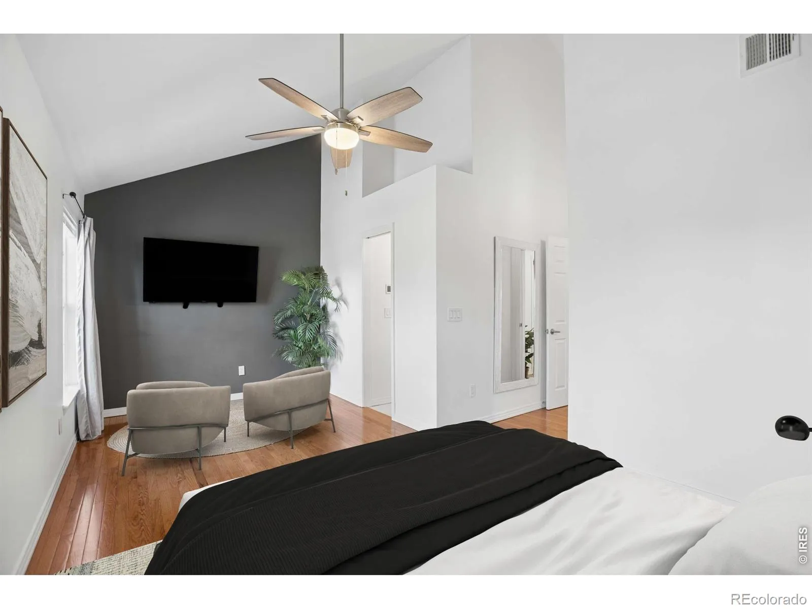 04162026224753 1600 16