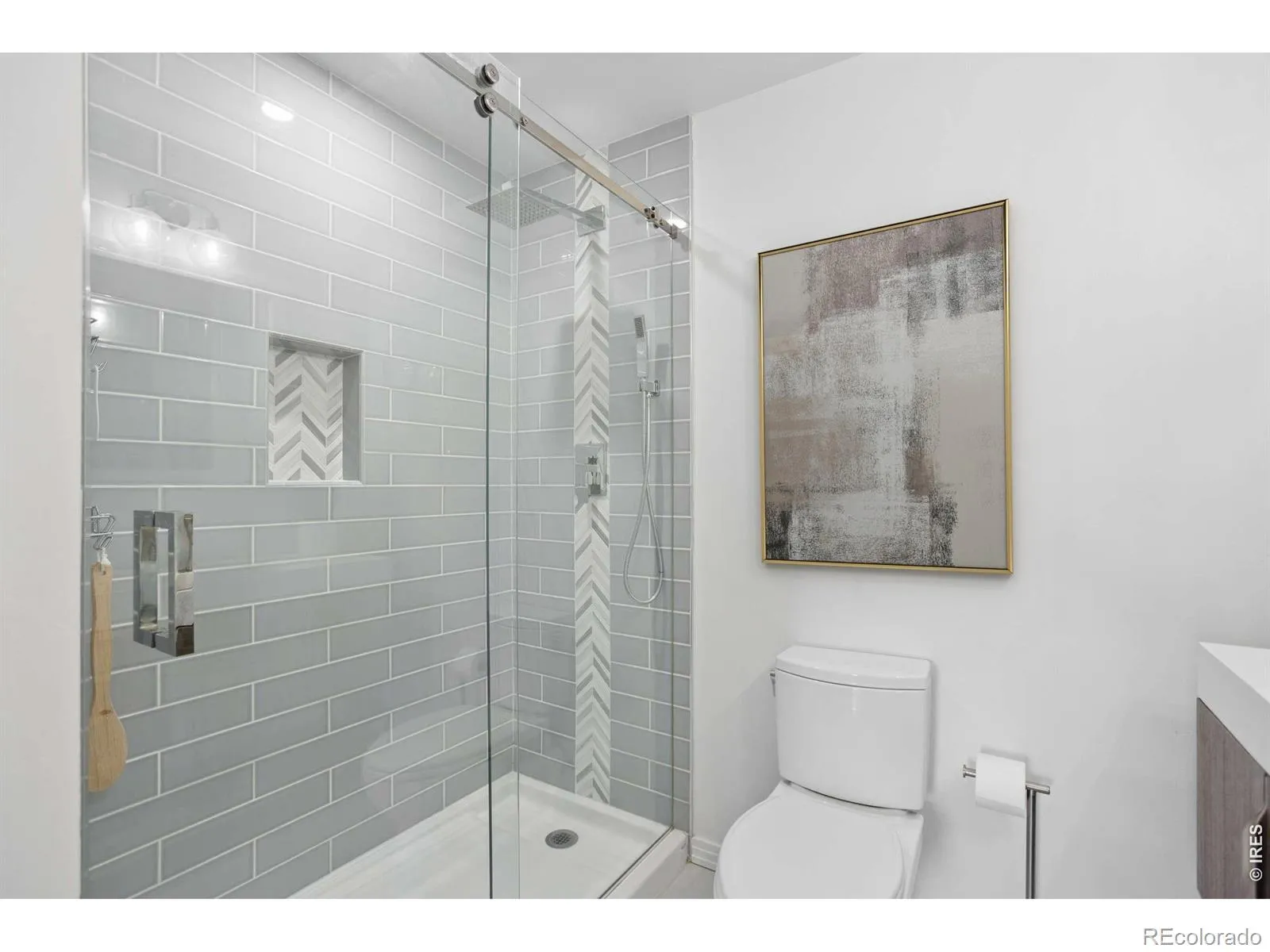 04162026224753 1600 17