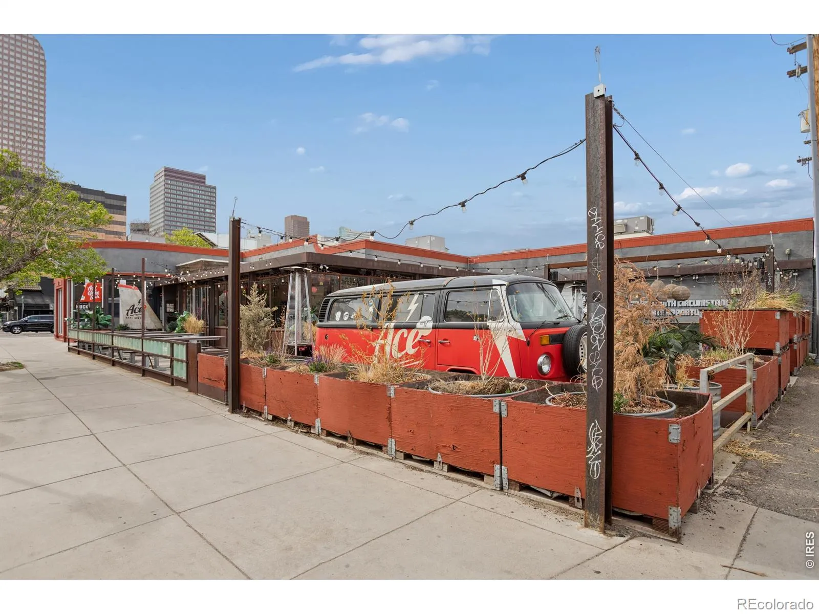 04162026224753 1600 30