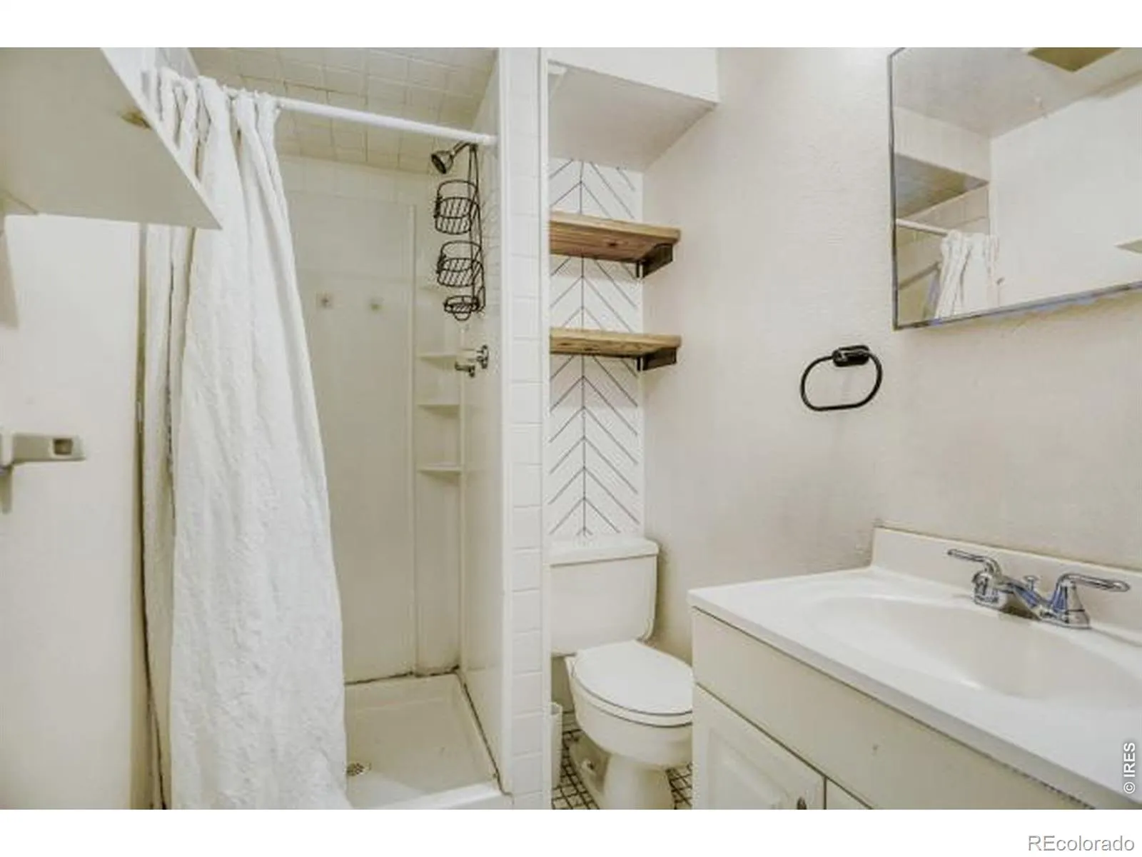 04192026000732 1600 20