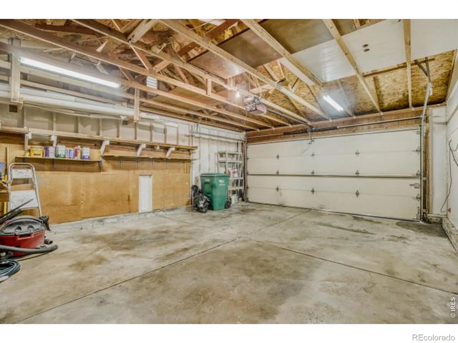 04192026000732 1600 21