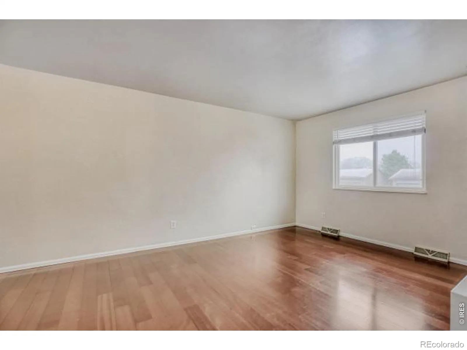 04192026000732 1600 8