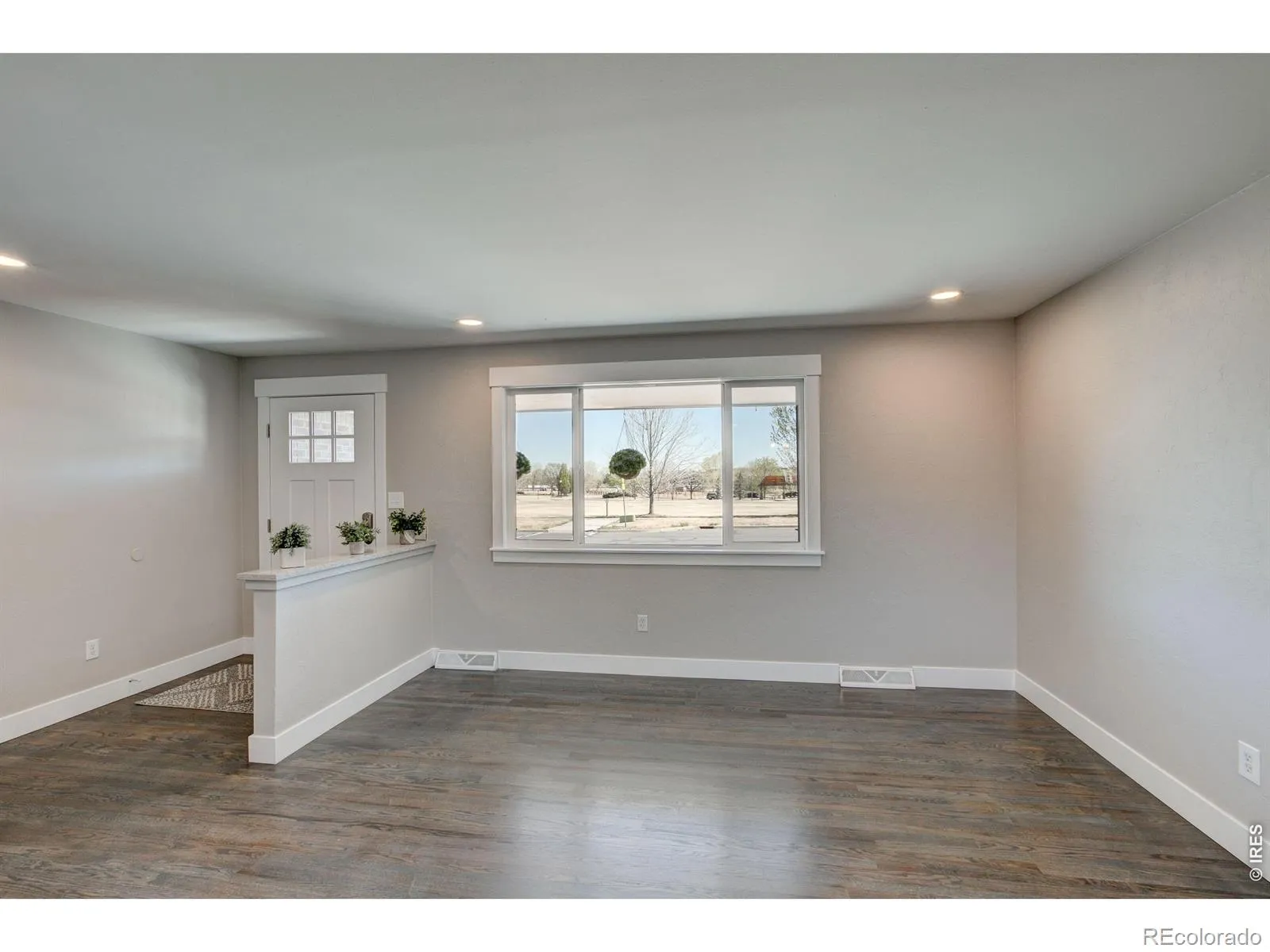 101 S Roosevelt Avenue Louisville CO 80027 MLS #RECIR1056820 04172026155511 1600 11