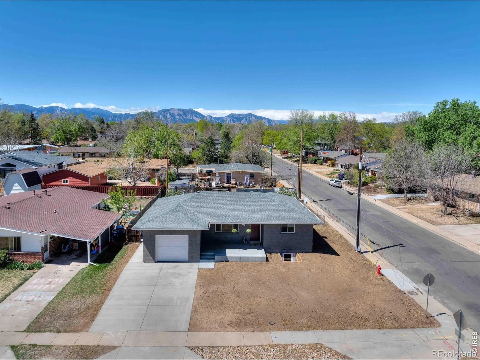 101 S Roosevelt Avenue Louisville CO 80027 MLS #RECIR1056820 04172026155511 1600 2