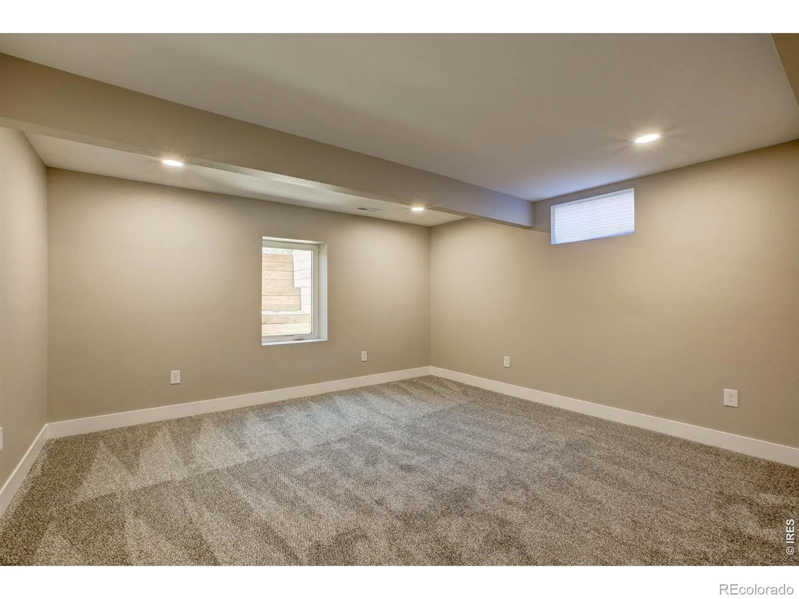 101 S Roosevelt Avenue Louisville CO 80027 MLS #RECIR1056820 04172026155511 1600 38