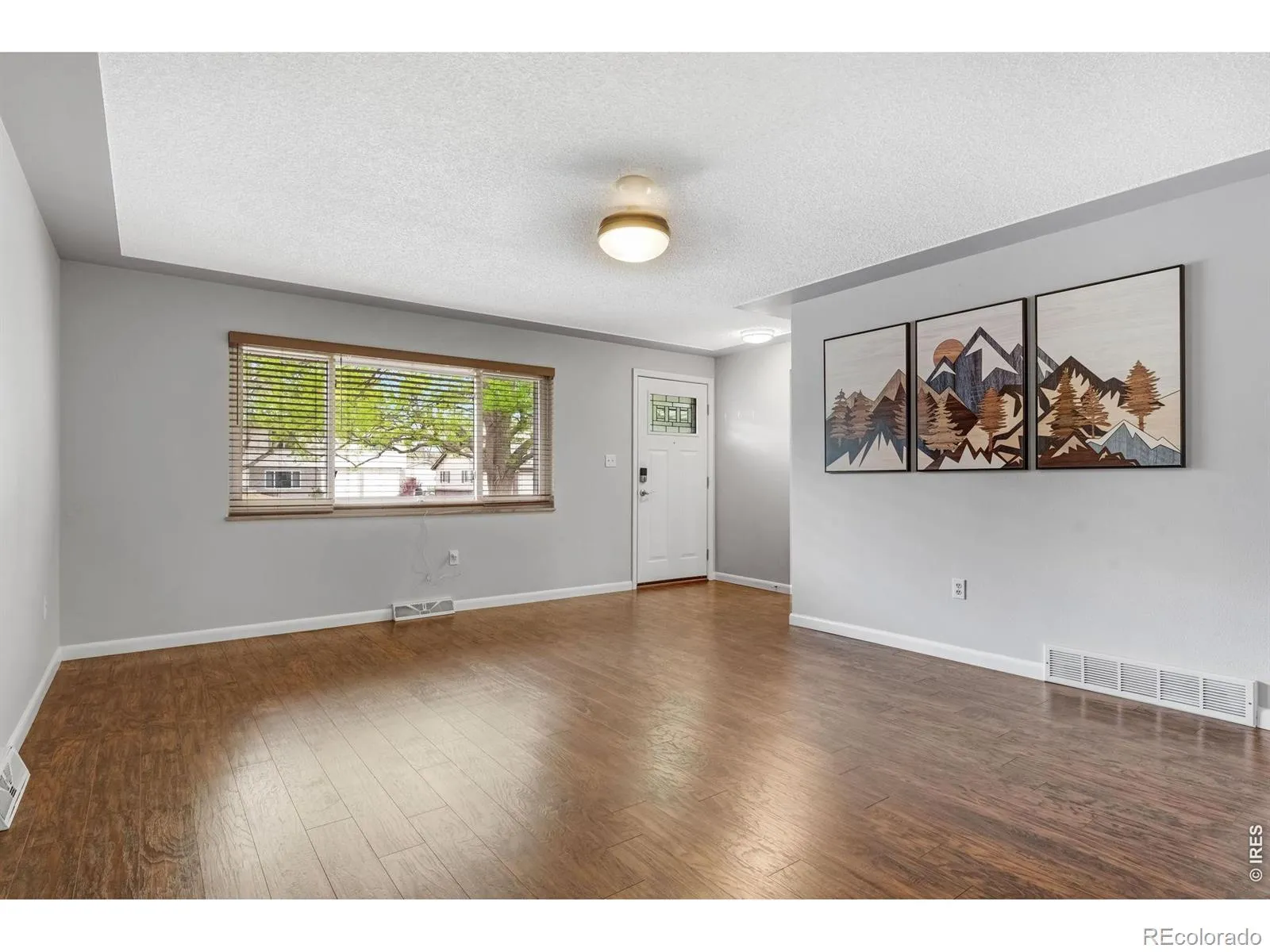 04202026150553 1600 4