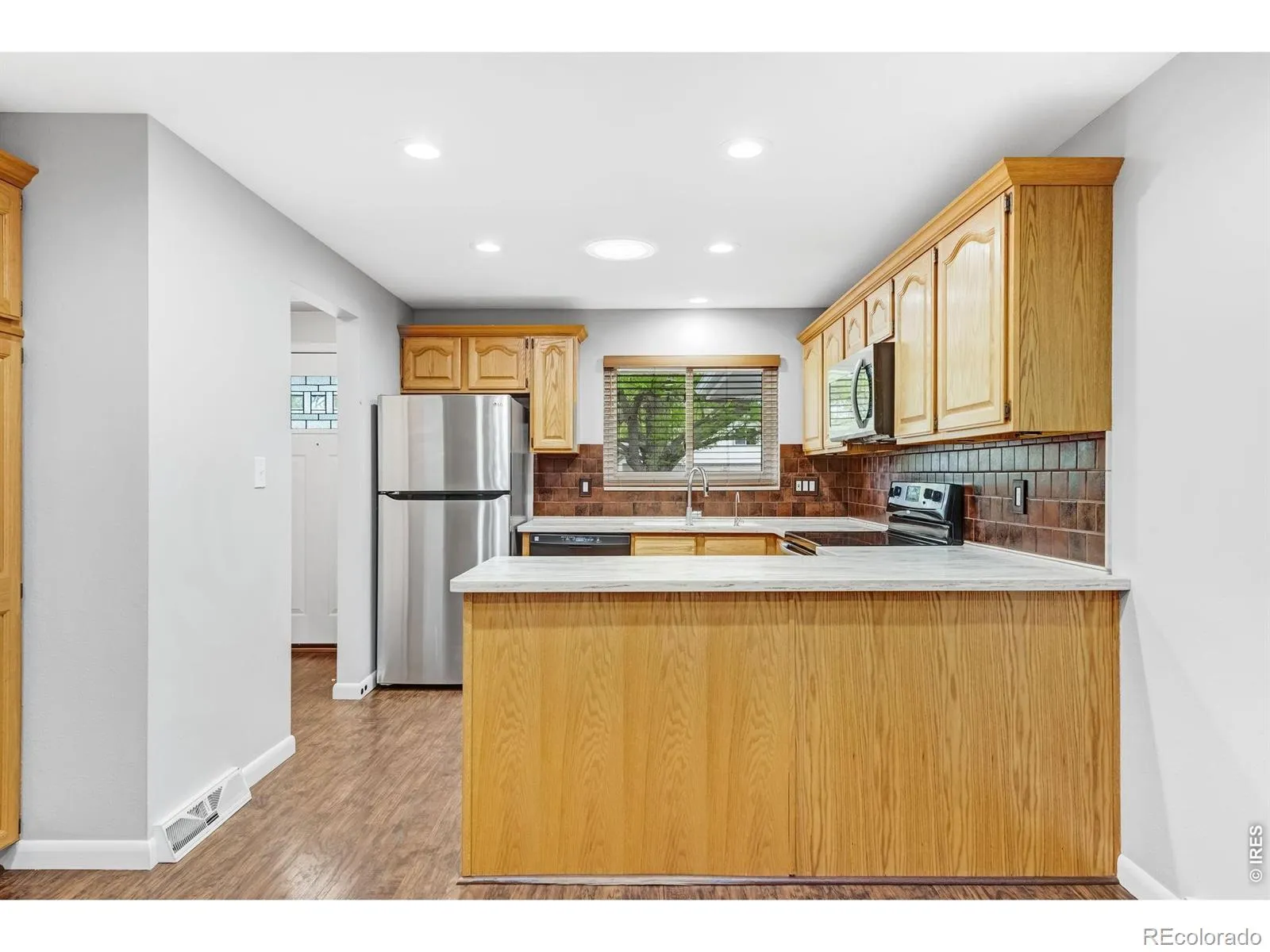 04202026150553 1600 8