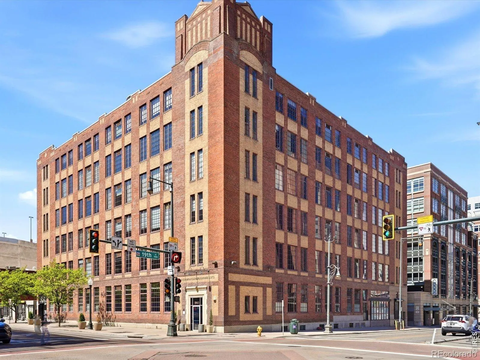 04192026000758 1600 0