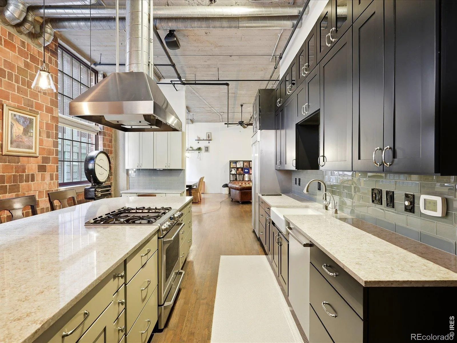 04192026000758 1600 10