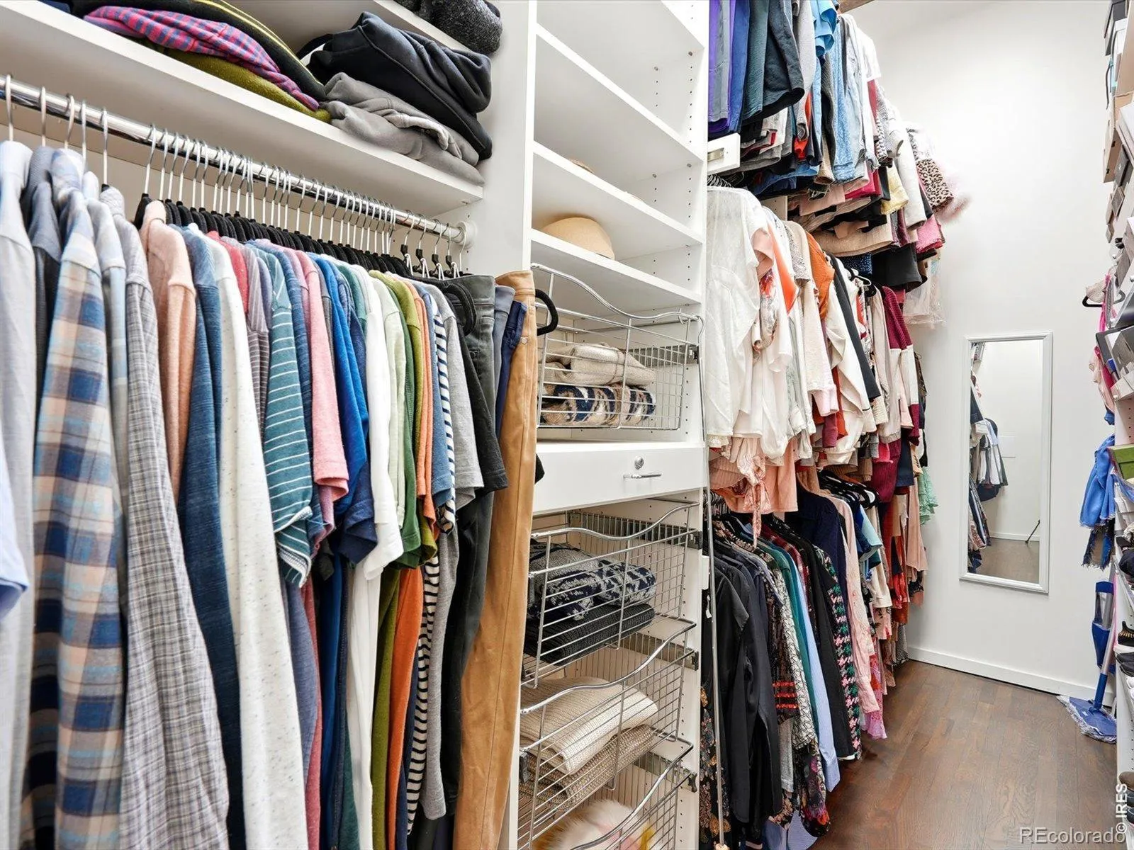 04192026000758 1600 21