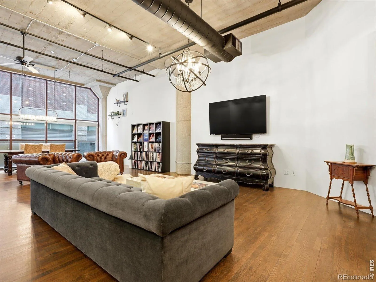 04192026000758 1600 23