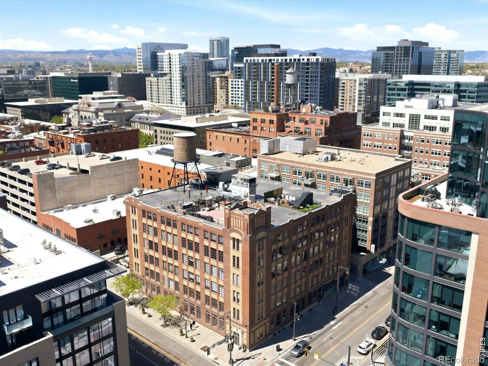 04192026000758 1600 42