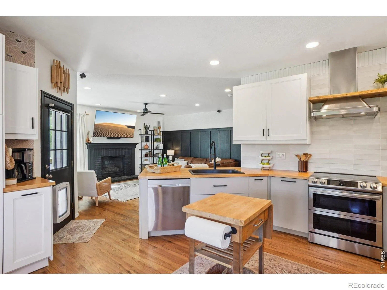 1370 Foxtail Drive Broomfield CO 80020 MLS #RECIR1056971 04192026221023 1600 15
