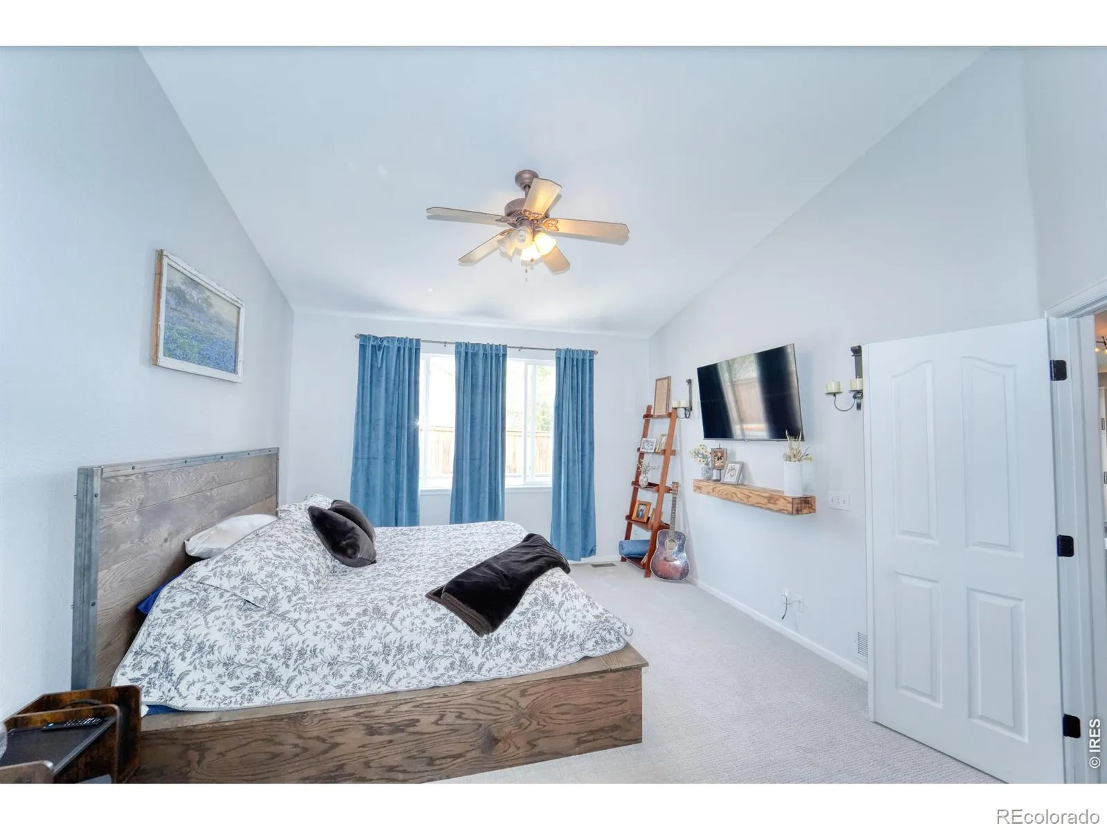 984 Glenarbor Circle Longmont CO 80504 MLS #RECIR1057142 04222026164530 1600 13