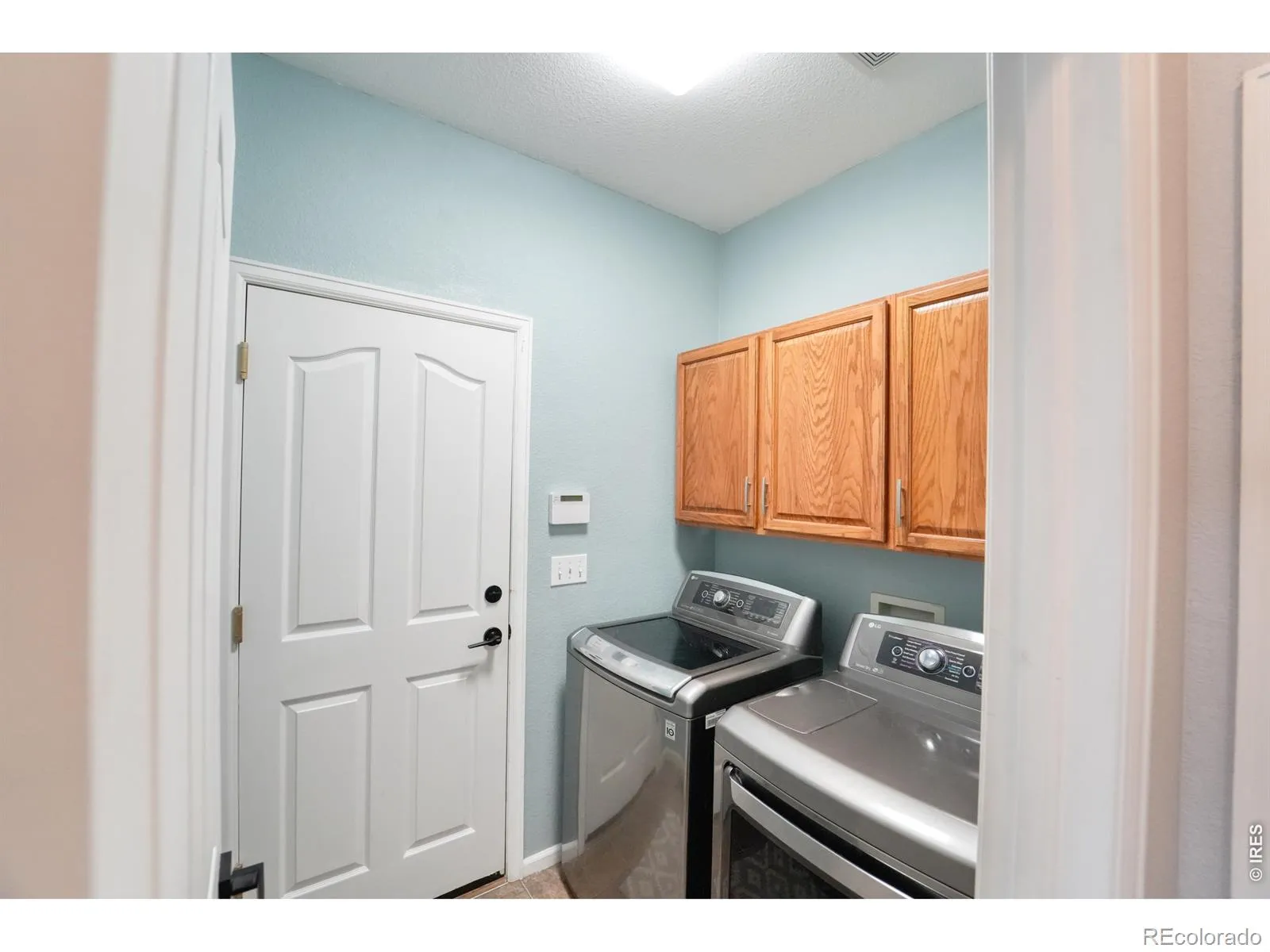984 Glenarbor Circle Longmont CO 80504 MLS #RECIR1057142 04222026164530 1600 27
