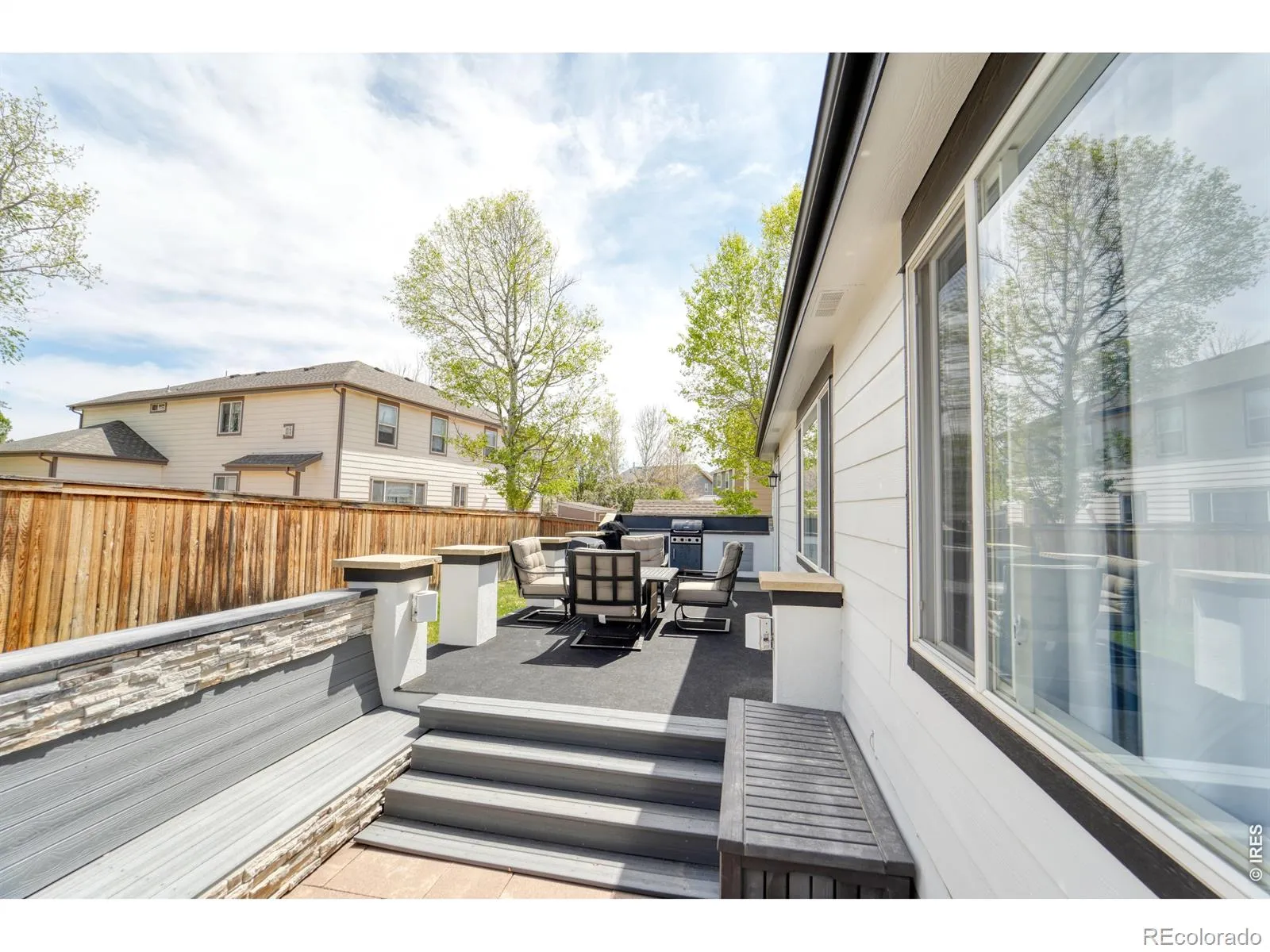 984 Glenarbor Circle Longmont CO 80504 MLS #RECIR1057142 04222026164530 1600 32