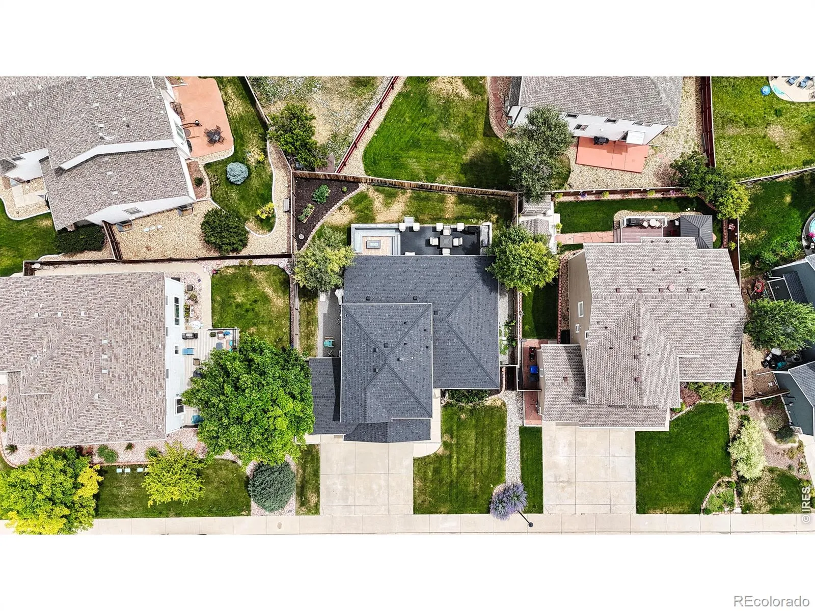 984 Glenarbor Circle Longmont CO 80504 MLS #RECIR1057142 04222026164530 1600 38