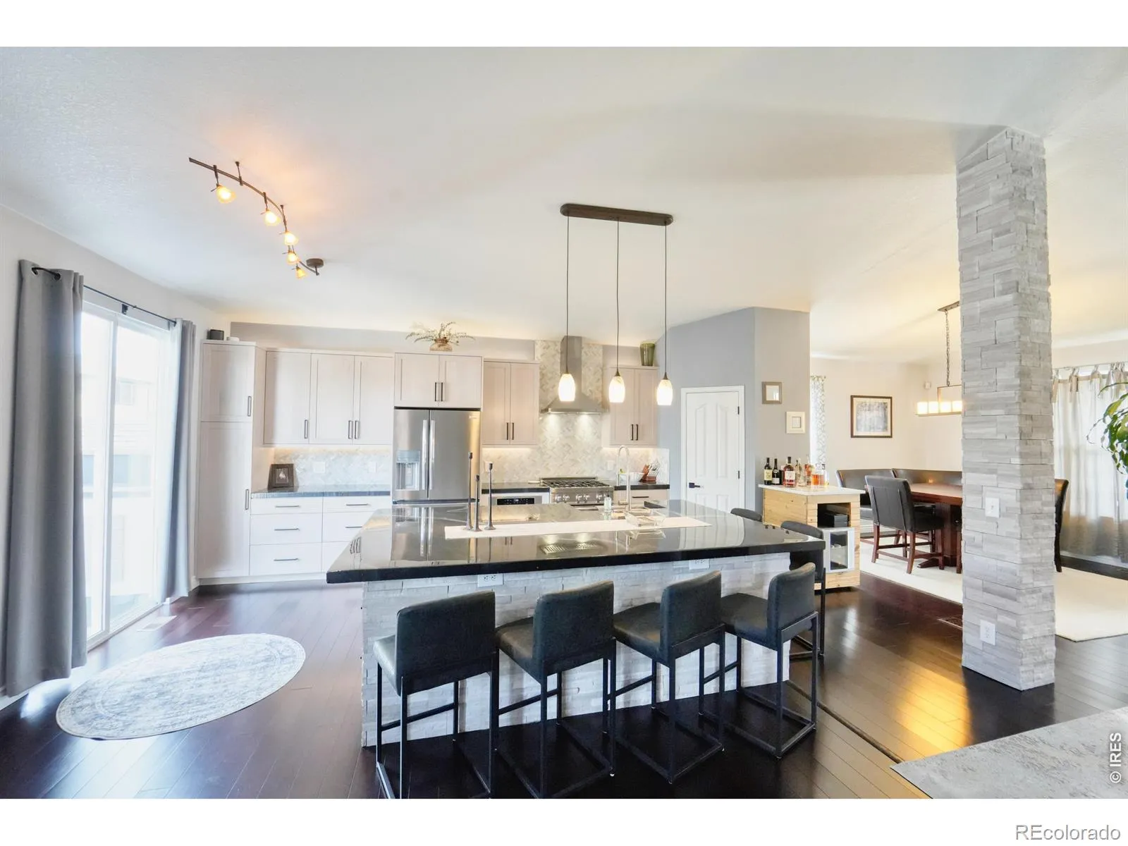 984 Glenarbor Circle Longmont CO 80504 MLS #RECIR1057142 04222026164530 1600 5
