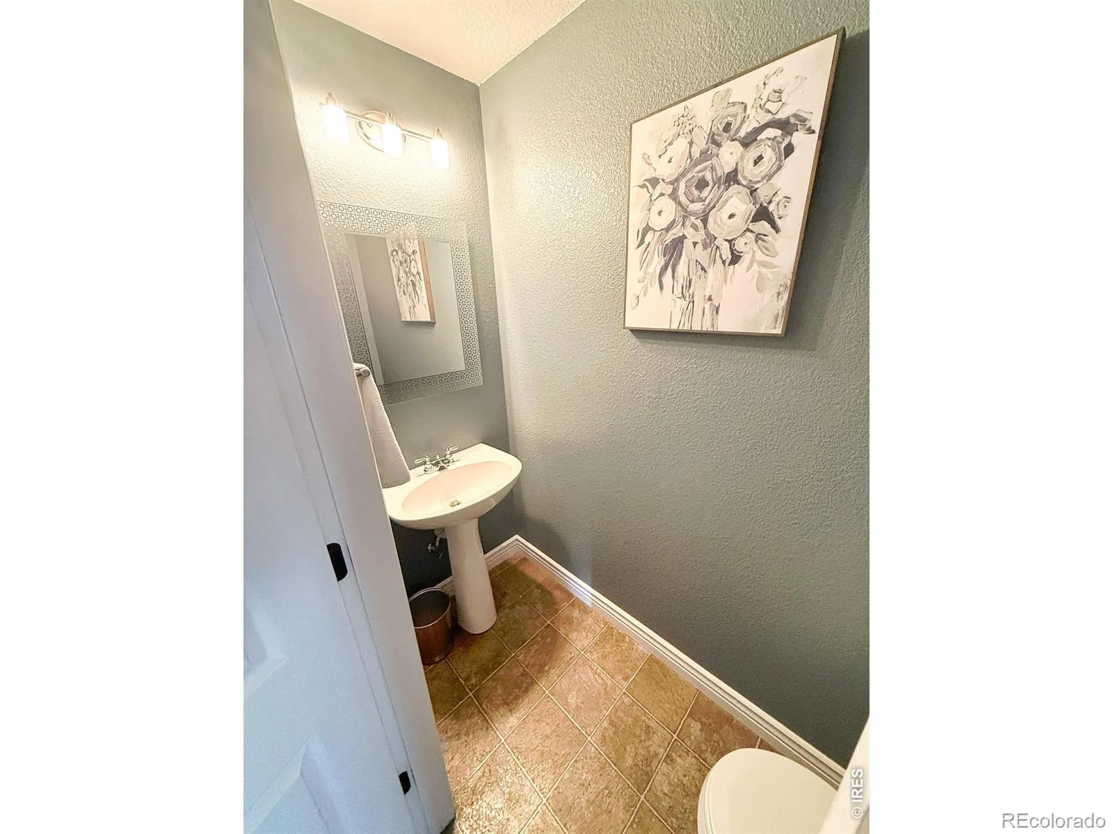 984 Glenarbor Circle Longmont CO 80504 MLS #RECIR1057142 06092026070636 1600 26