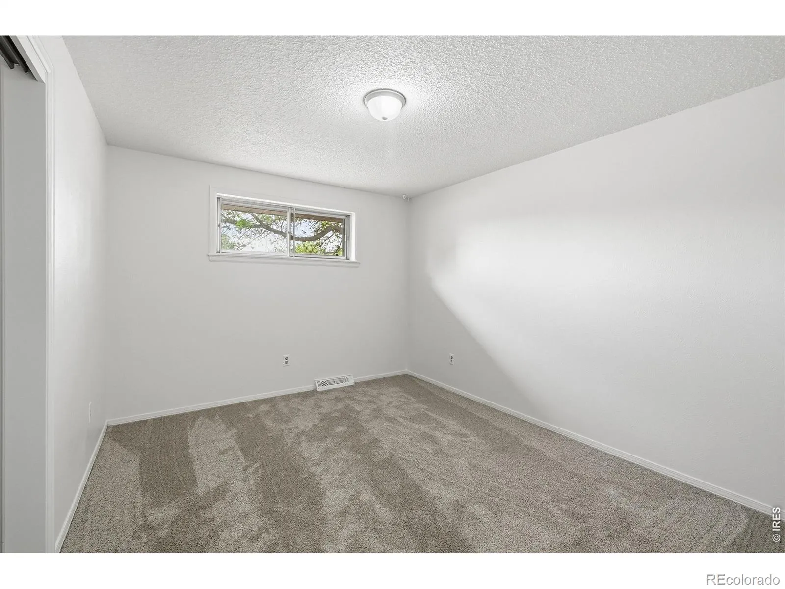 2428 Atwood Street Longmont CO 80501 MLS #RECIR1057172 04242026172311 1600 18