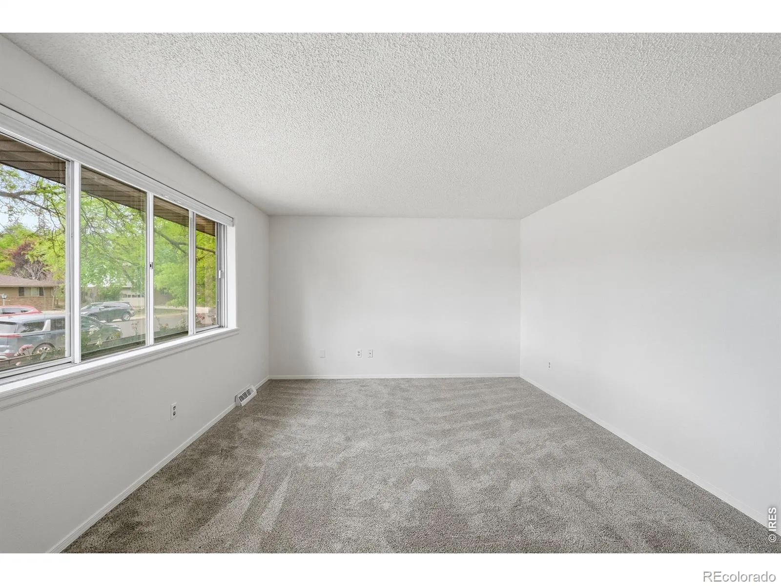 2428 Atwood Street Longmont CO 80501 MLS #RECIR1057172 04242026172311 1600 4