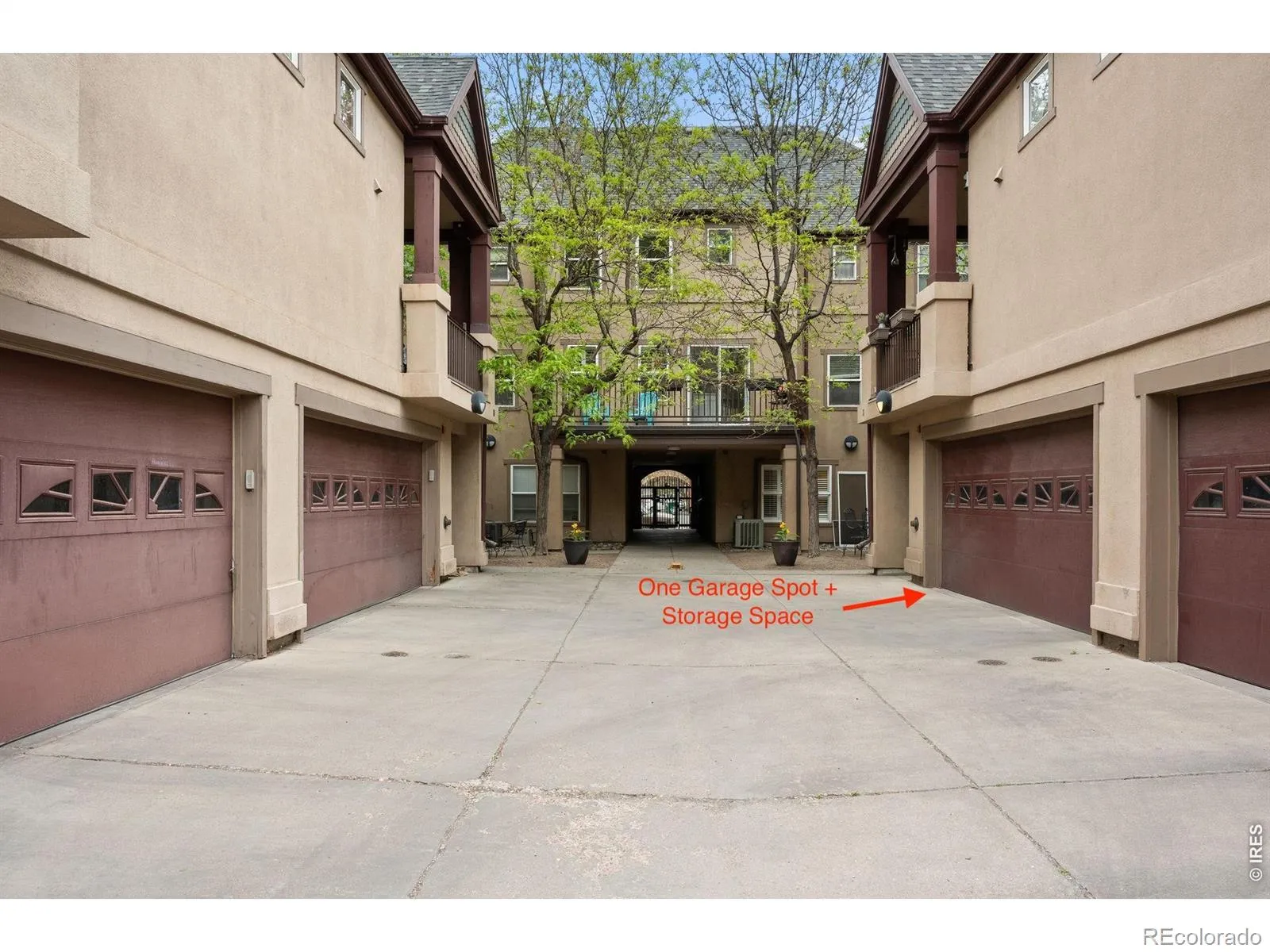 1641 N Washington Street #A Denver CO 80203 MLS #RECIR1057195 04222026214316 1600 19