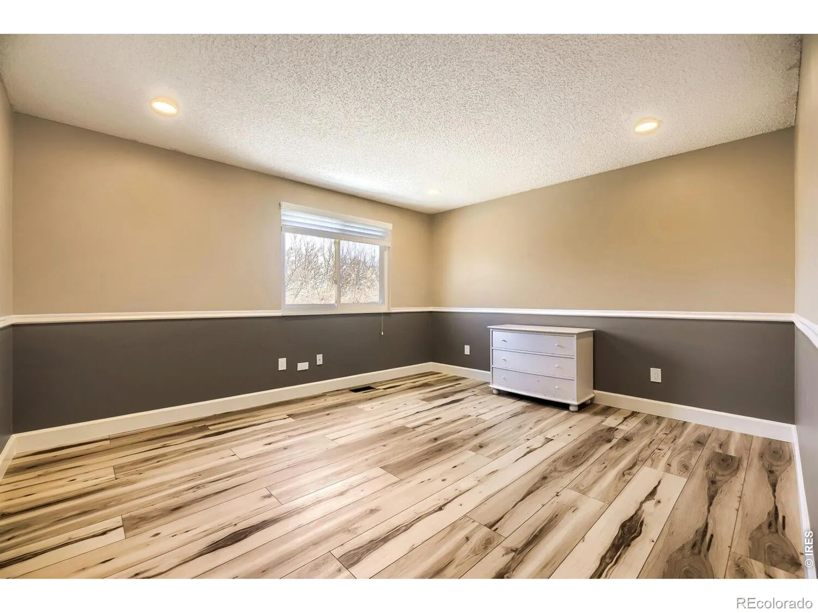 8330 Garland Drive Arvada CO 80005 MLS #RECIR1057196 04222026214057 1600 16