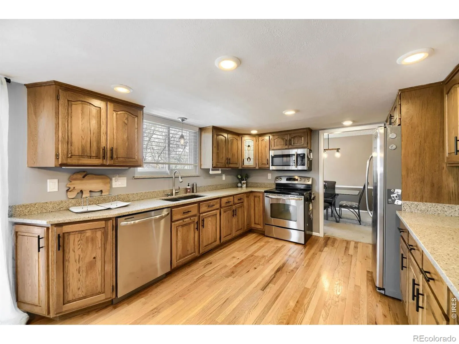 8330 Garland Drive Arvada CO 80005 MLS #RECIR1057196 04222026214057 1600 8
